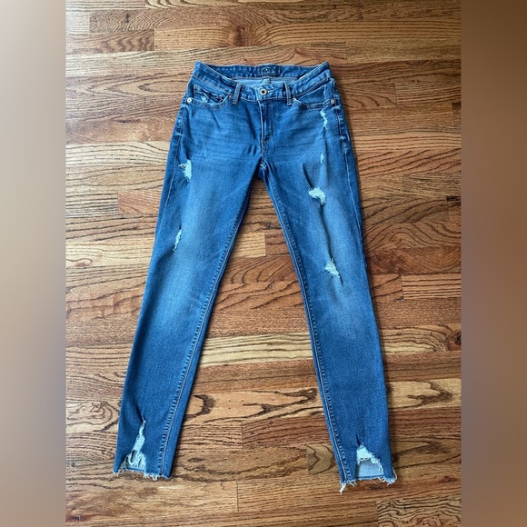 Lucky Brand Sasha Skinny jeans blue distressed women’s size 4/27 Stretch - Picture 1 of 17